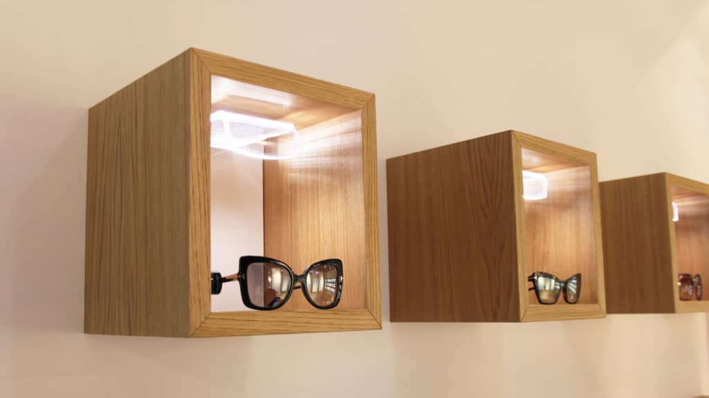 Esposizione Ottica Mensole Spazio Ottica Tiburtina